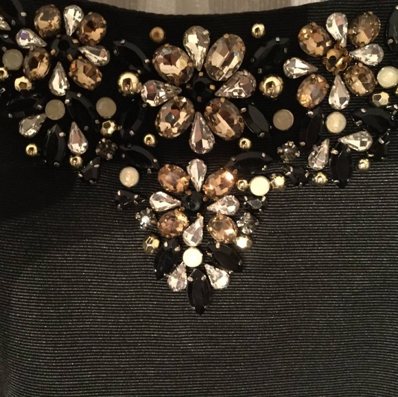 Gorgeous formal dress! - Picture 4 of 8